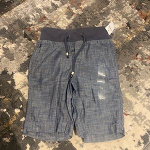 Boys brand nee GAP shorts